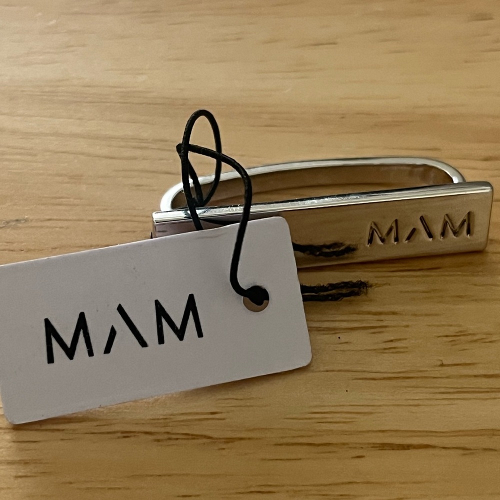 MAM Jewelry Silver Bar Ear Cuff One Size